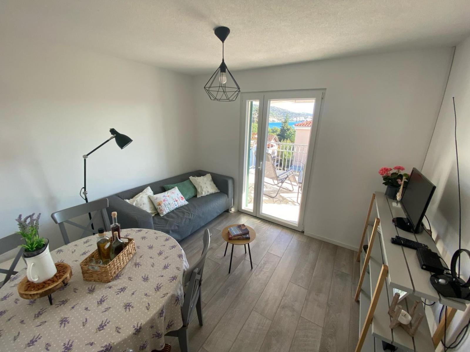 Kn House With Two Apartments Near Sea Rogoznica  Kültér fotó